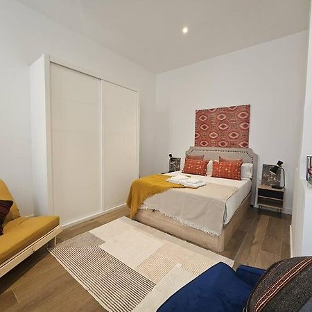 Appartamento The Gabriels Con Terraza Madrid Esterno foto