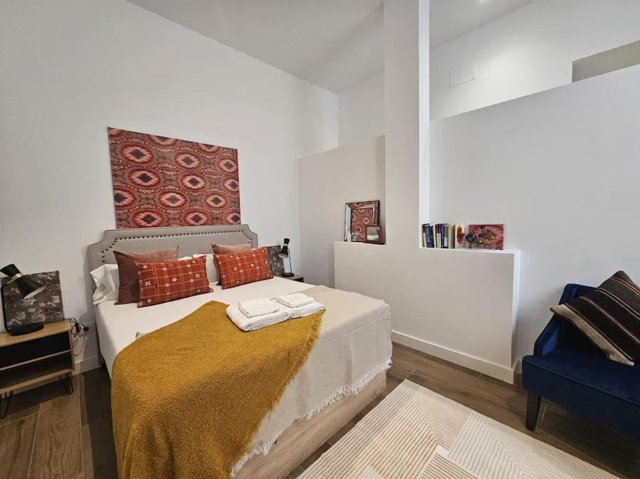 Appartamento The Gabriels Con Terraza Madrid Esterno foto