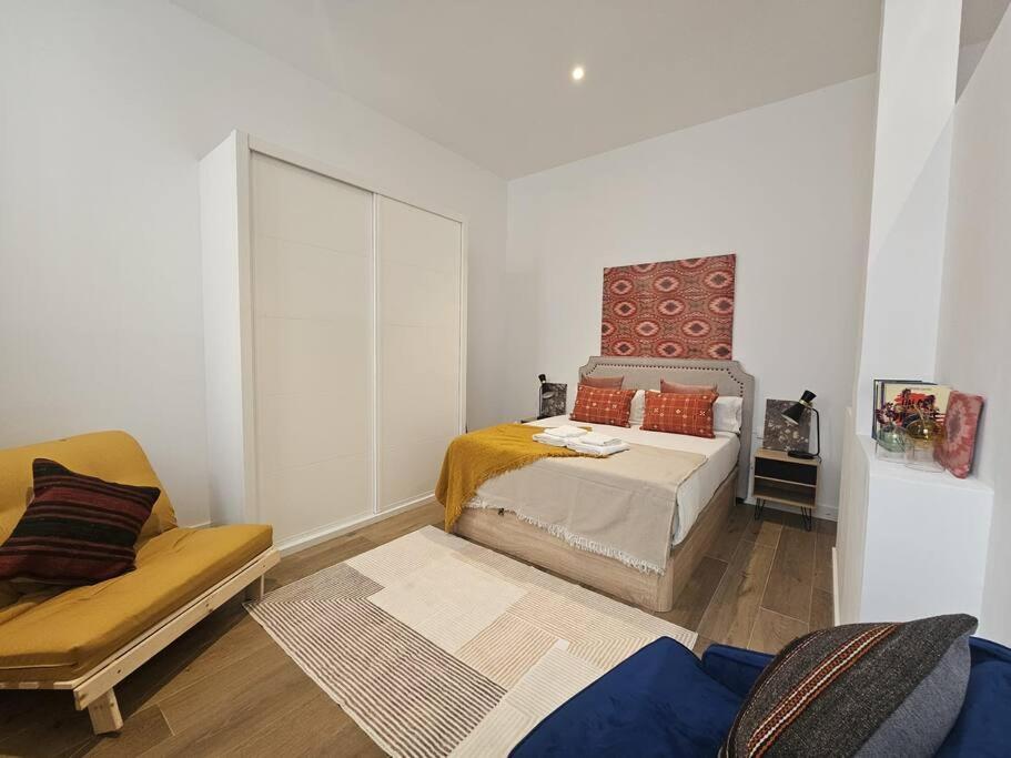 Appartamento The Gabriels Con Terraza Madrid Esterno foto